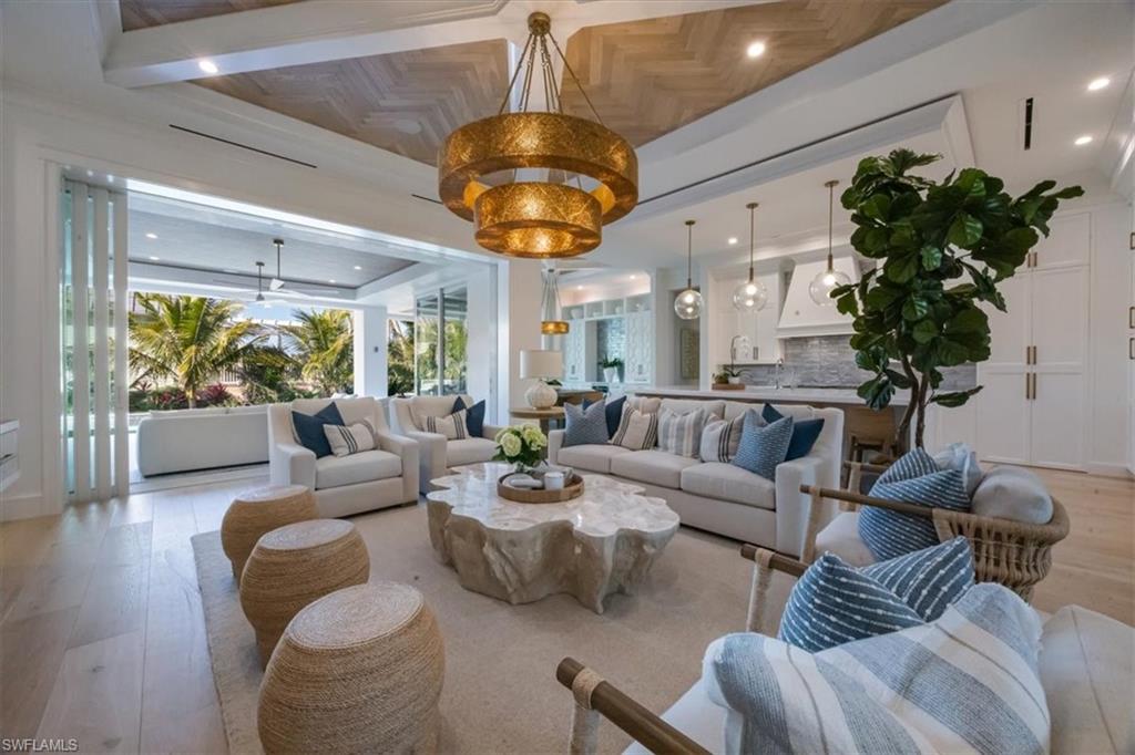 OLDE NAPLES - Residential