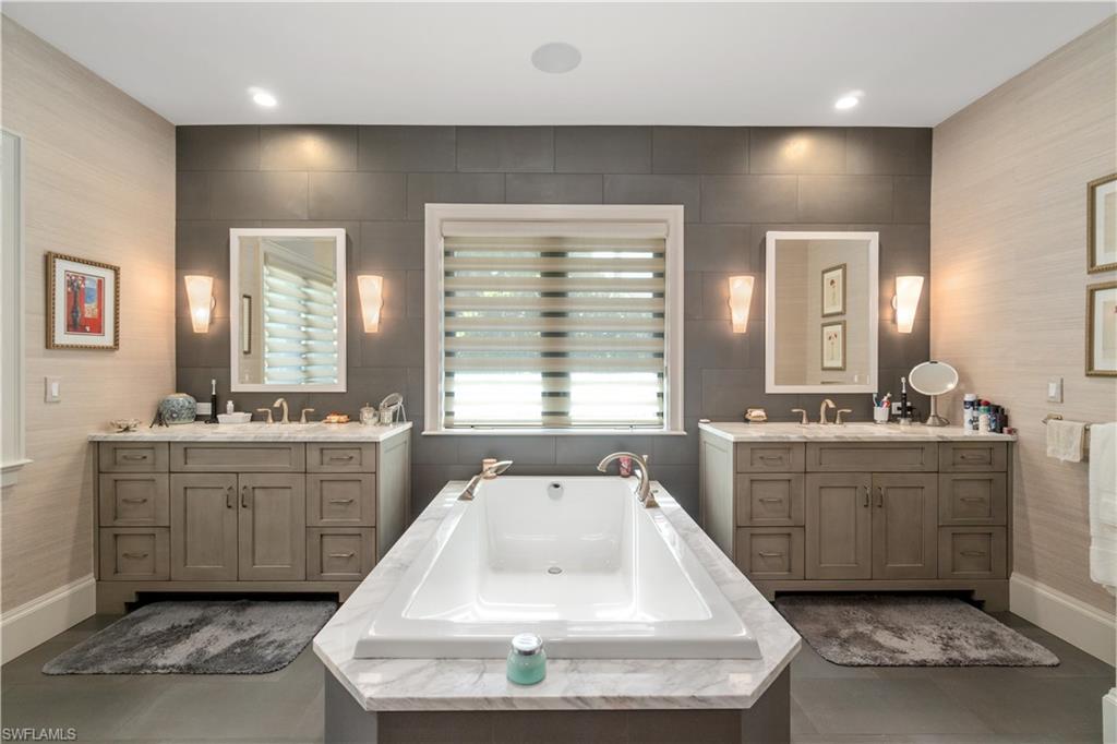 AUDUBON COUNTRY CLUB - Residential