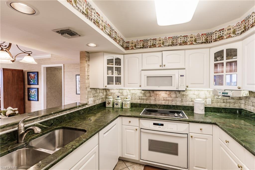 BEACON HOUSE - Residential