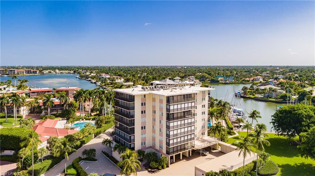 BEACON HOUSE - Residential