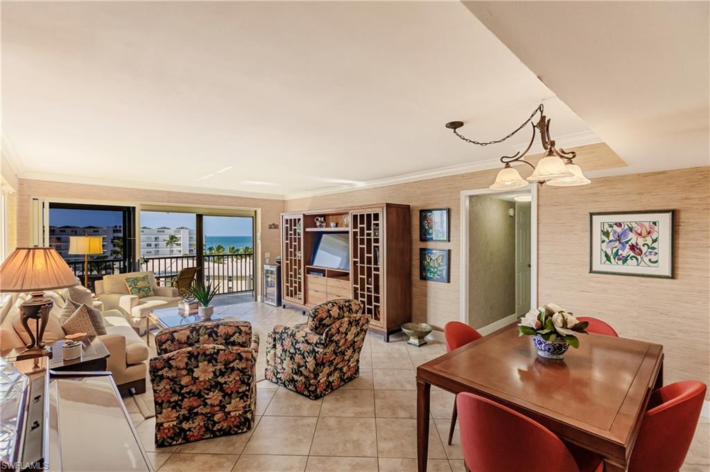 BEACON HOUSE - Residential