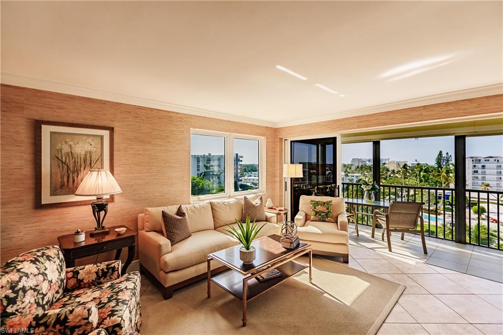 BEACON HOUSE - Residential