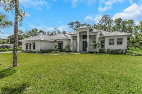 5174 Sycamore DR NAPLES FL 34119