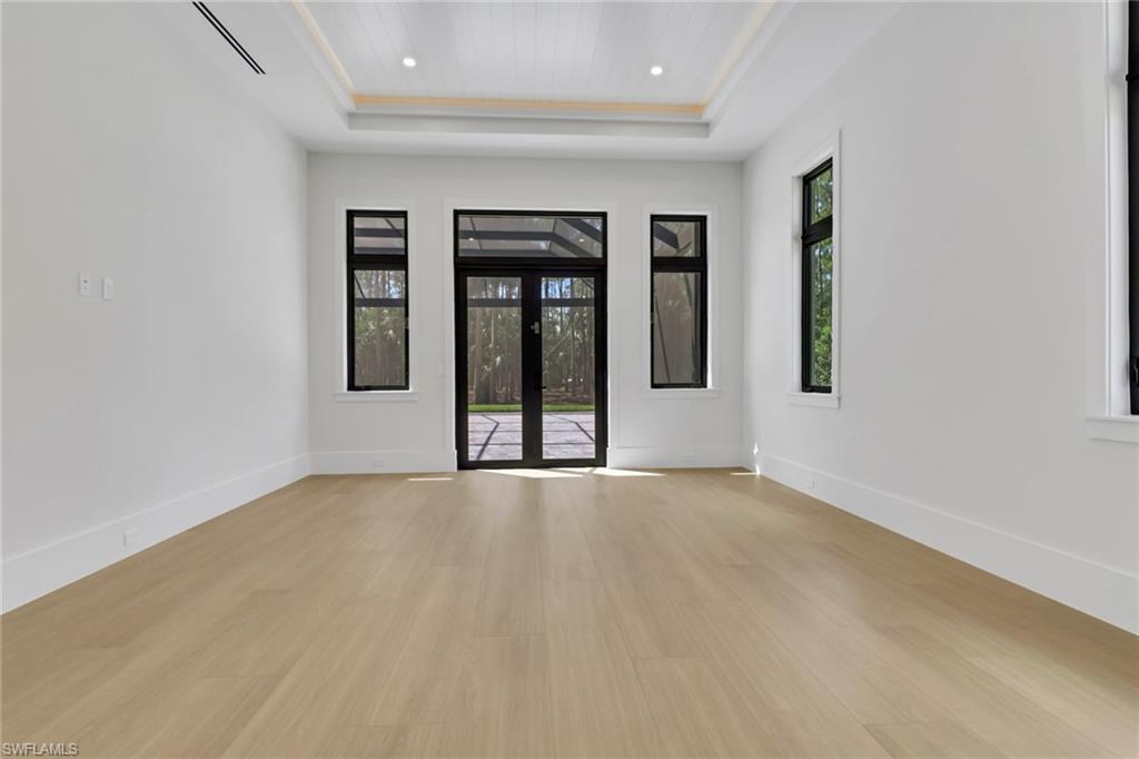 LOGAN WOODS - Residential