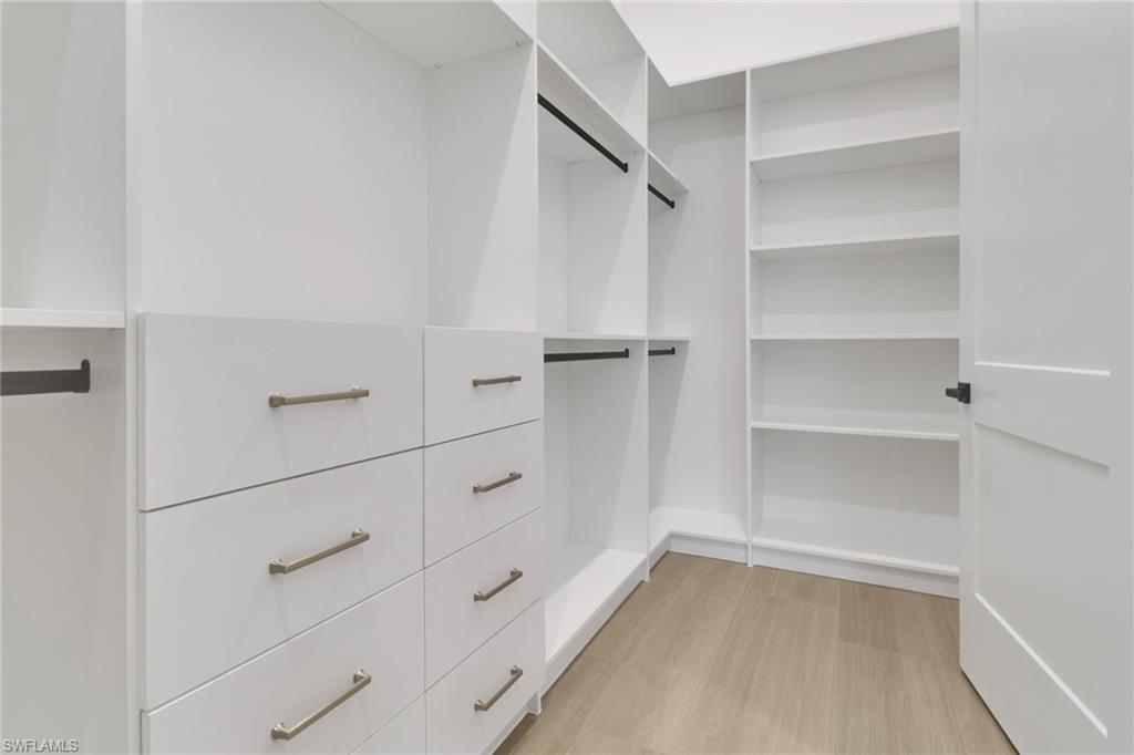 LOGAN WOODS - Residential