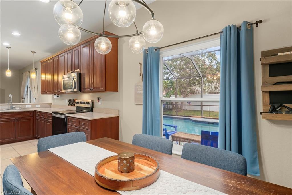 GLADIOLUS PRESERVE - Residential