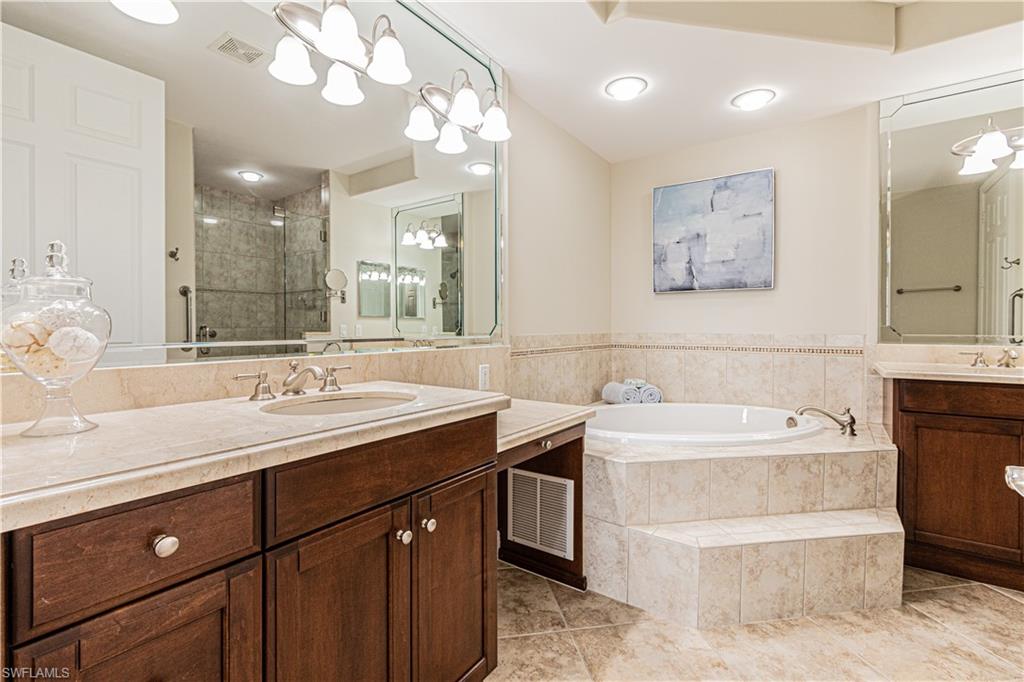 VISTA POINTE - Residential