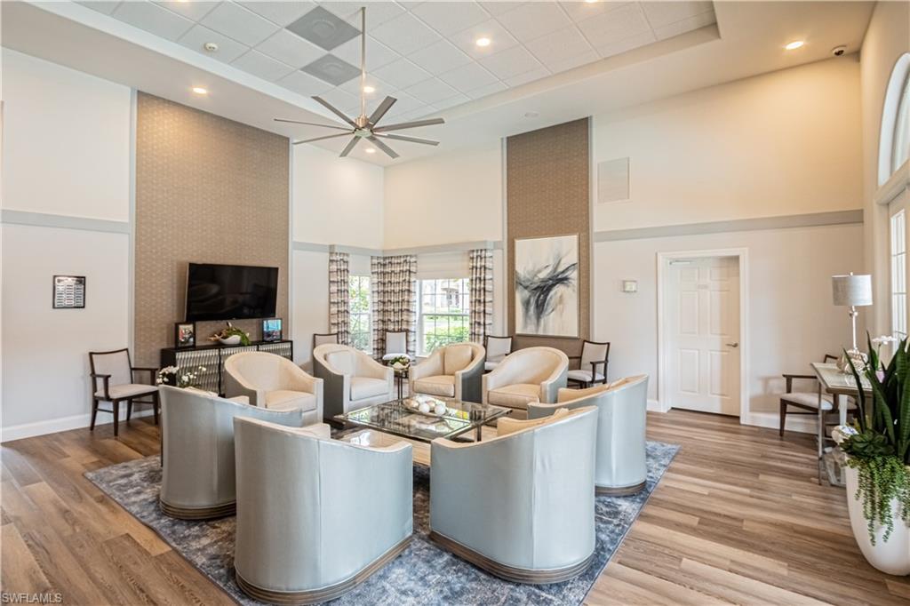 VISTA POINTE - Residential