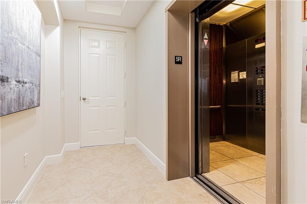 VISTA POINTE - Residential