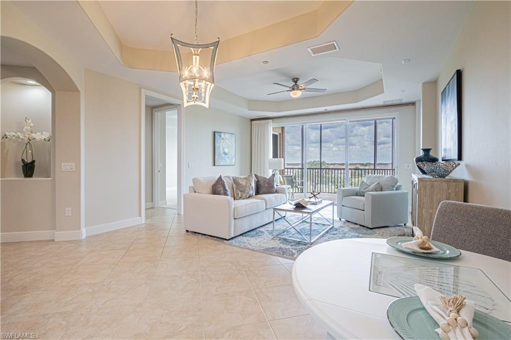 VISTA POINTE - Residential