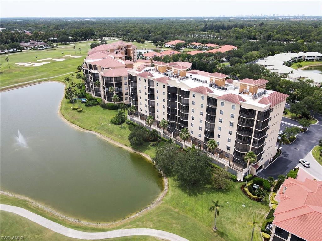 VISTA POINTE - Residential