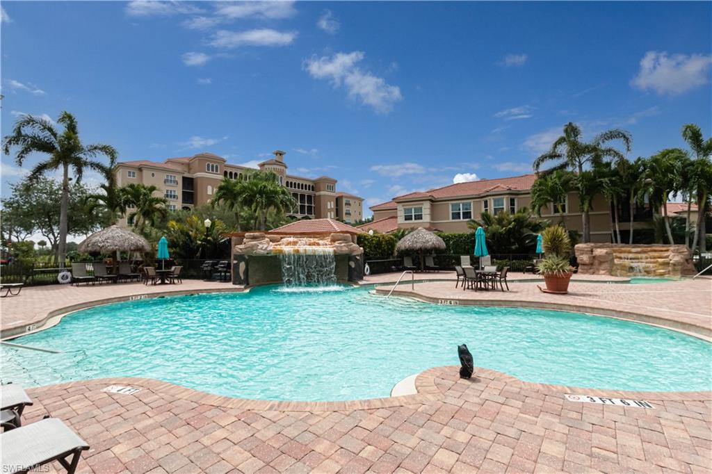 VISTA POINTE - Residential