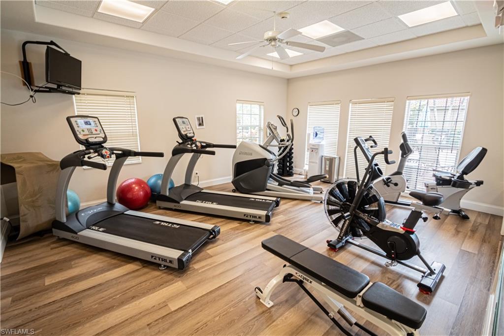 VISTA POINTE - Residential