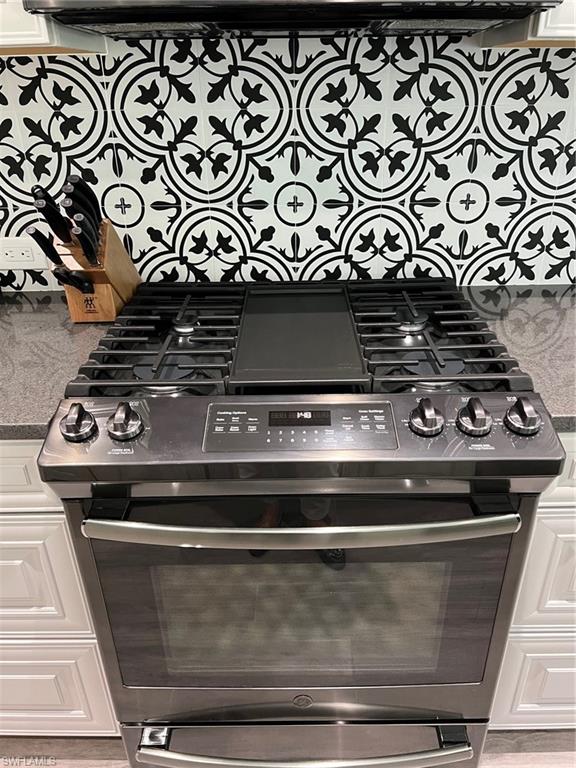 CYPRESS WALK - Residential