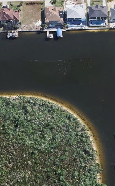 CAPE CORAL - Land