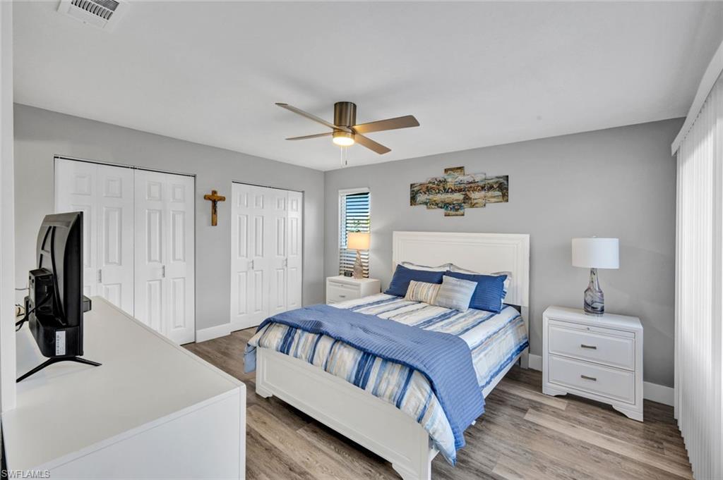 ROYAL WOODS - Residential