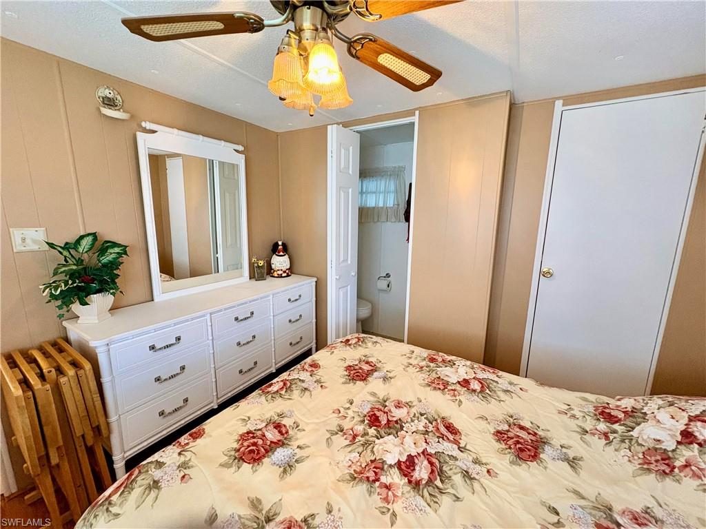 LAZY DAYS MOBILE VILLAGE - Residential