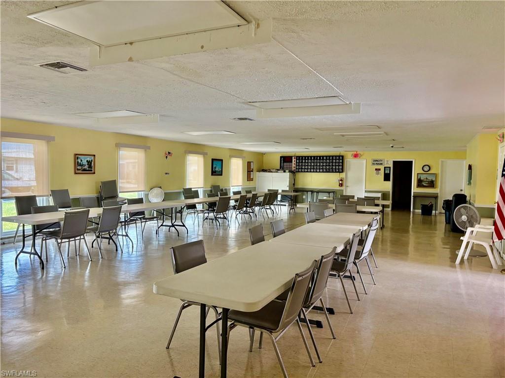 LAZY DAYS MOBILE VILLAGE - Residential