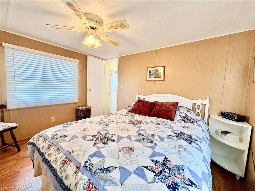 LAZY DAYS MOBILE VILLAGE - Residential