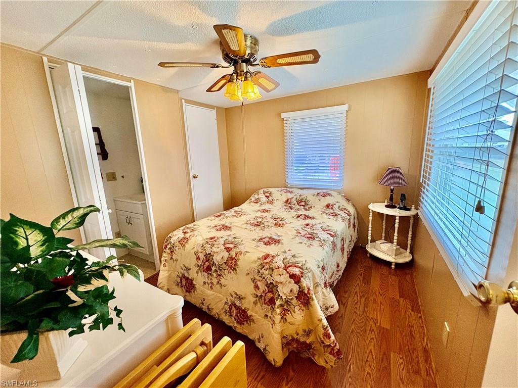 LAZY DAYS MOBILE VILLAGE - Residential