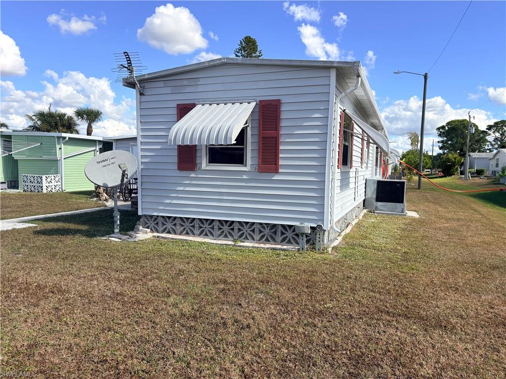 LAZY DAYS MOBILE VILLAGE - Residential