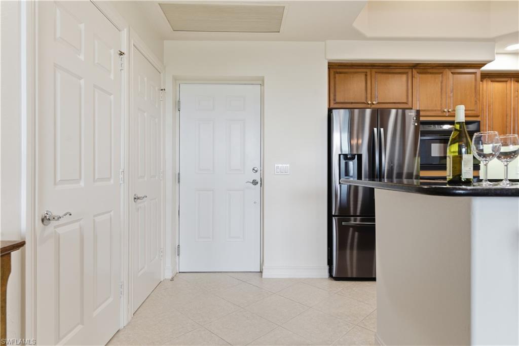 VENTANAS AT TIBURON - Residential