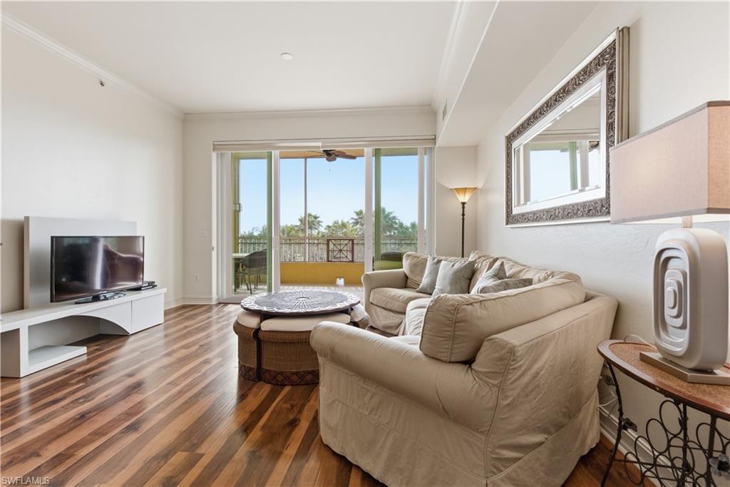 VENTANAS AT TIBURON - Residential