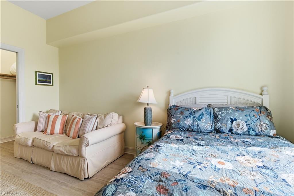 VENTANAS AT TIBURON - Residential