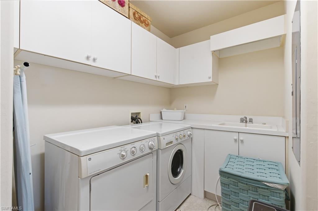 VENTANAS AT TIBURON - Residential