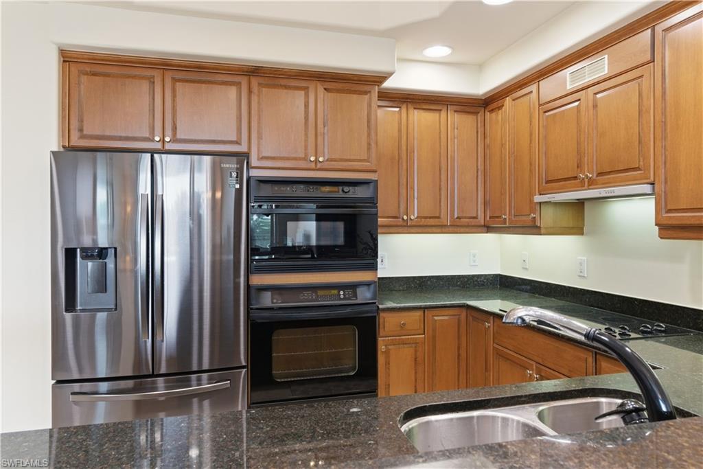 2748 Tiburon BLVD E C404