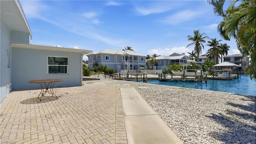 LAGUNA SHORES - Residential