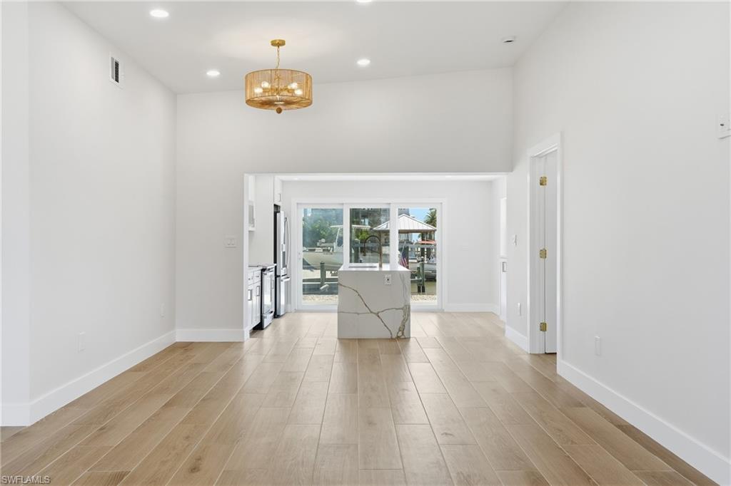 LAGUNA SHORES - Residential