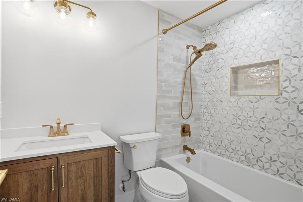 LAGUNA SHORES - Residential