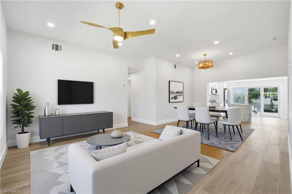 LAGUNA SHORES - Residential