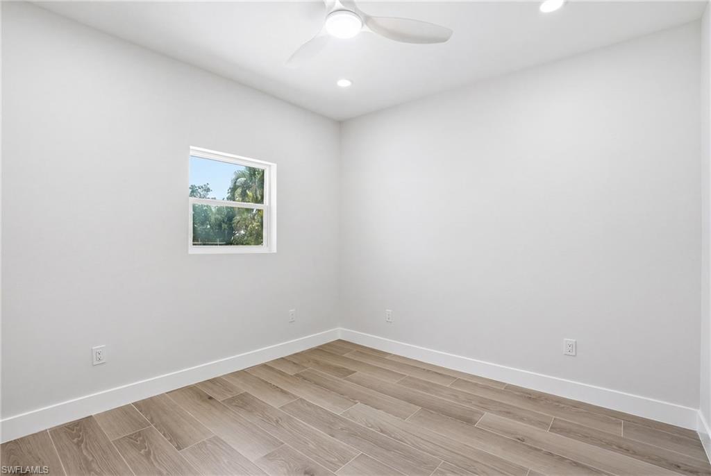 LAGUNA SHORES - Residential