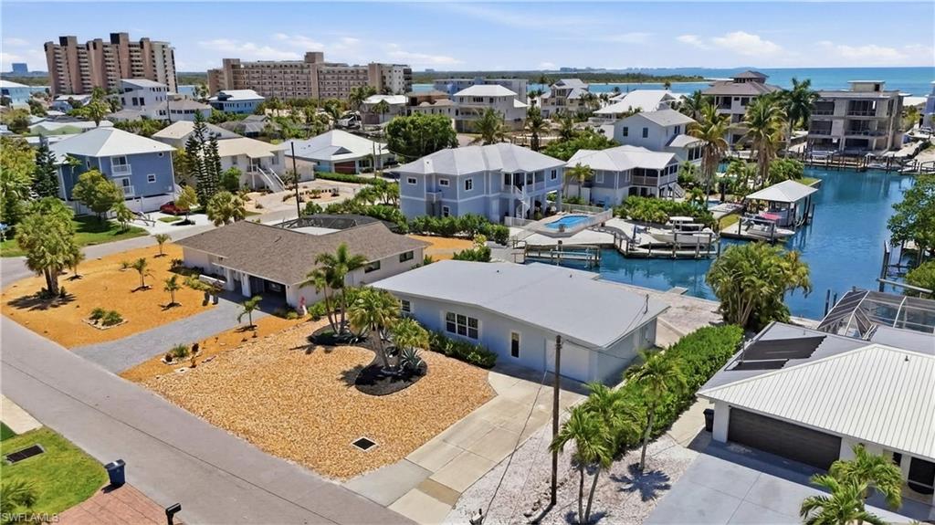 LAGUNA SHORES - Residential