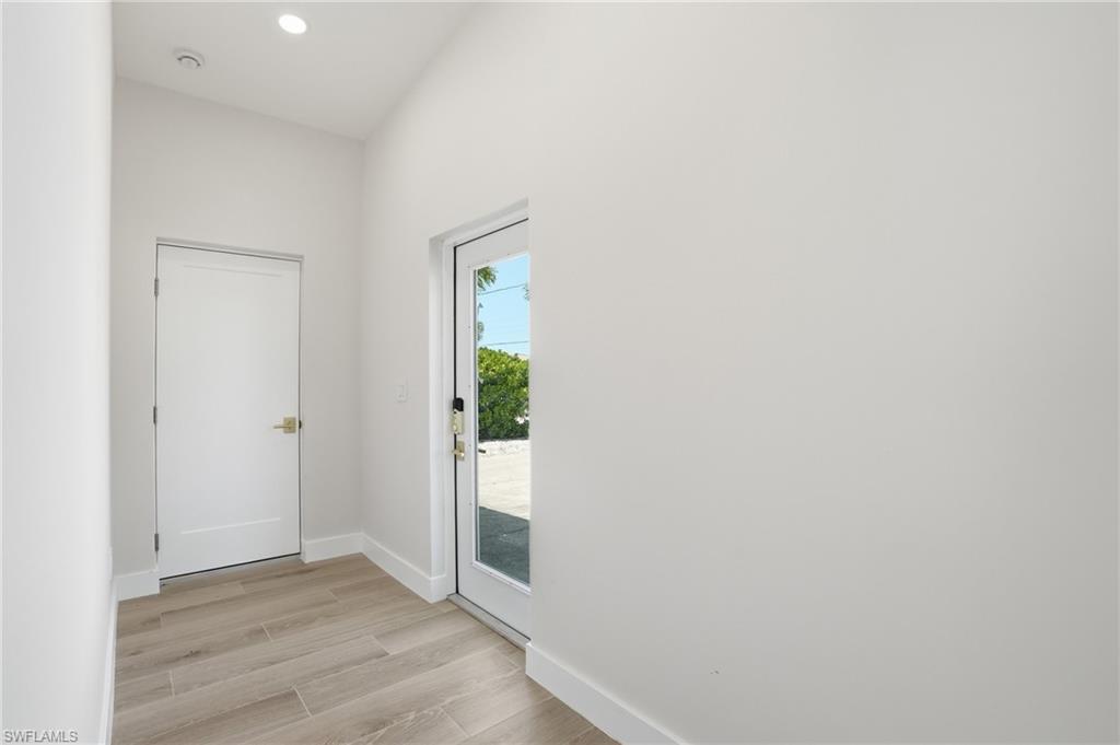 LAGUNA SHORES - Residential