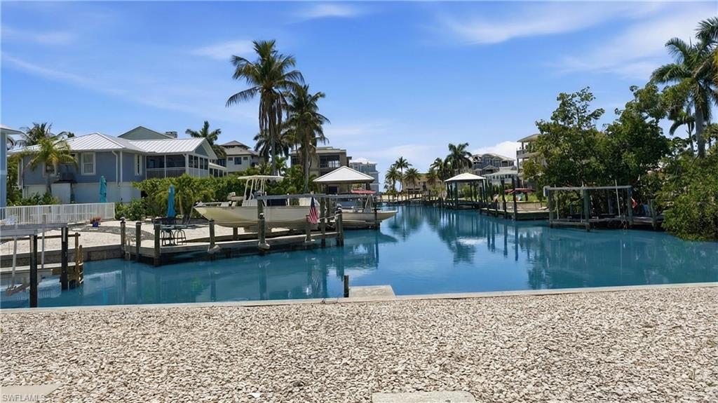 LAGUNA SHORES - Residential