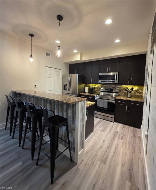 BELLA CASA - Residential Lease