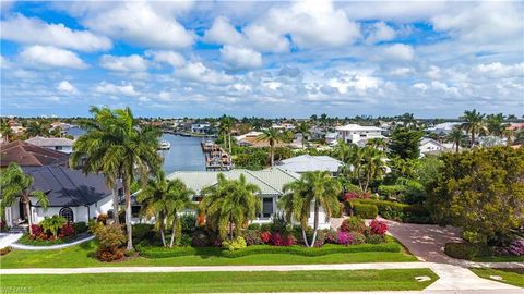 Photo of 200 Angler CT, MARCO ISLAND, FL 34145 (MLS # 226016001)