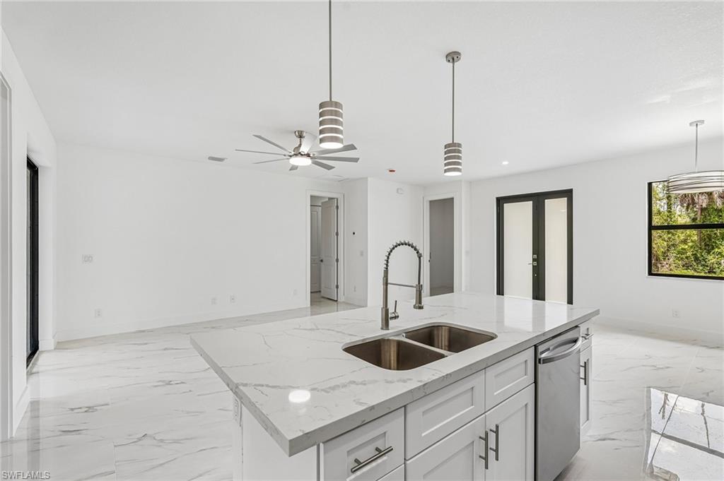 PORT CHARLOTTE - Residential