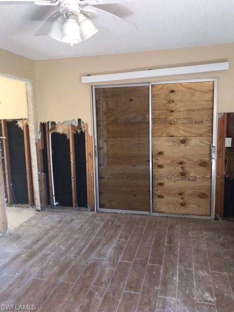 ROYAL WOODS - Residential