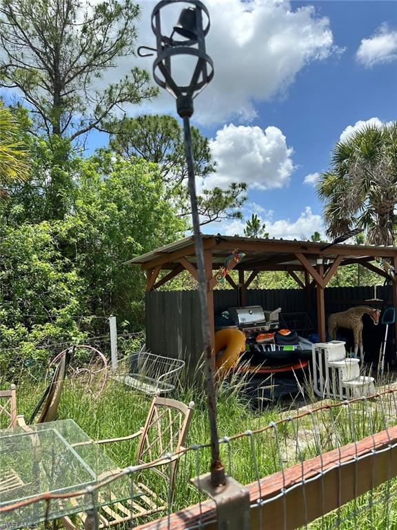 MONTURA RANCH - Residential