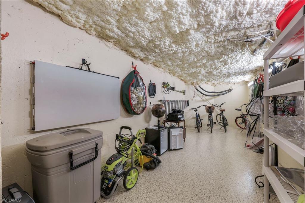 MARINA ISLE - Residential