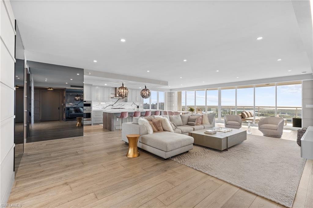 KALEA BAY TOWER 200 - Residential