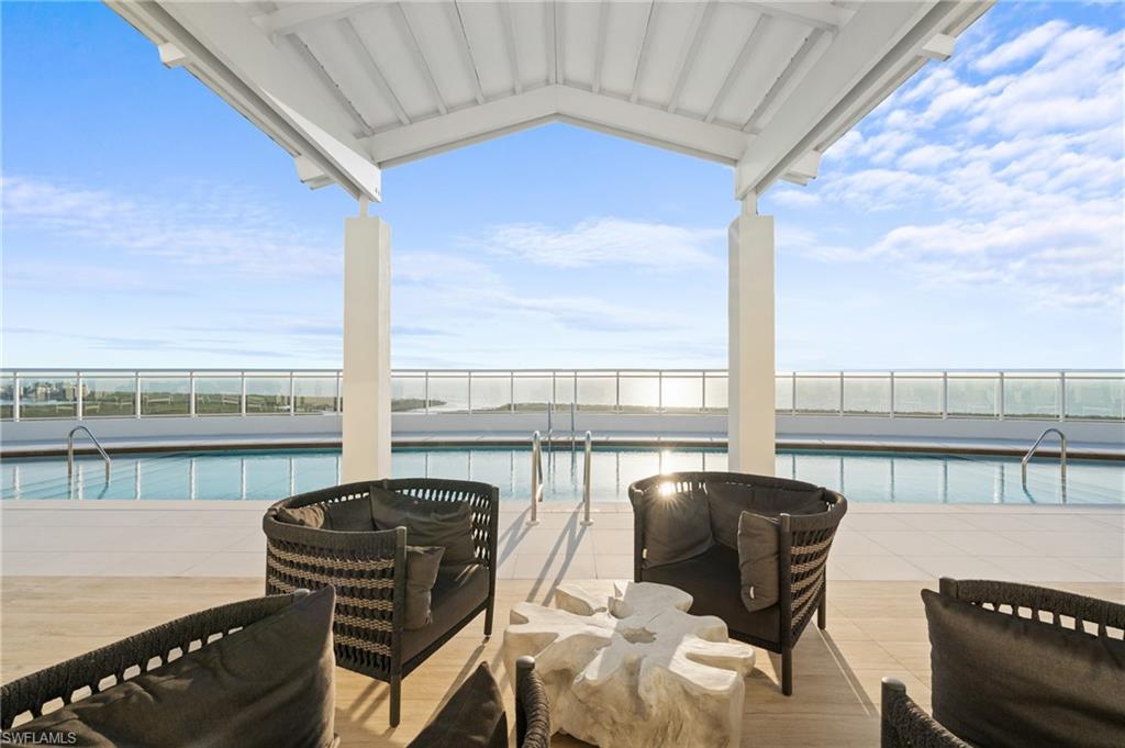 KALEA BAY TOWER 200 - Residential