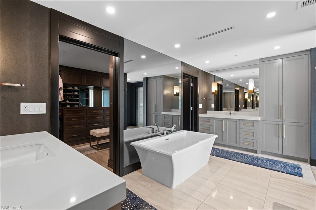 KALEA BAY TOWER 200 - Residential