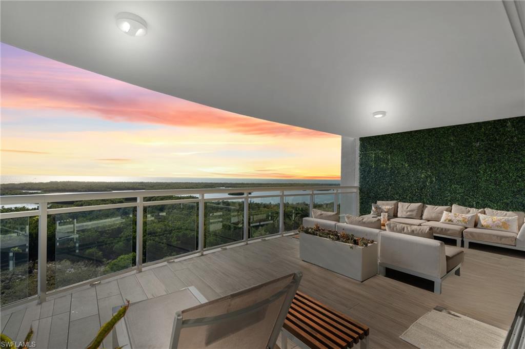 KALEA BAY TOWER 200 - Residential