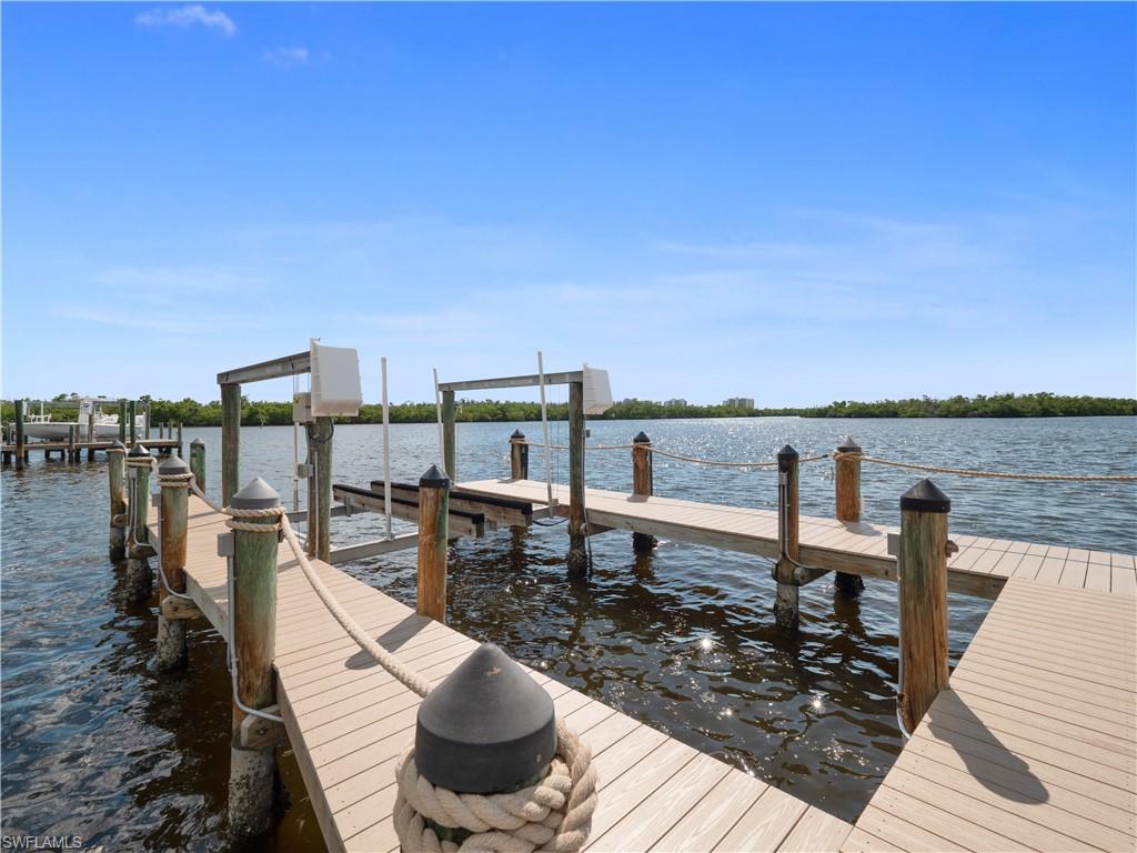 JONATHAN HARBOUR - Residential