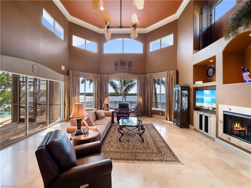 JONATHAN HARBOUR - Residential